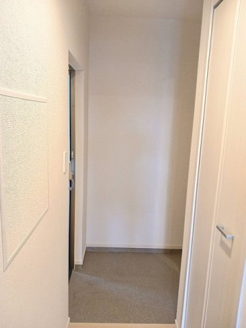 メゾン・ド・プラムの玄関|落ち着いた玄関です