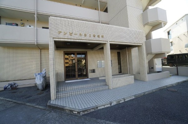 【エントランス】 | アンピール第2西大橋