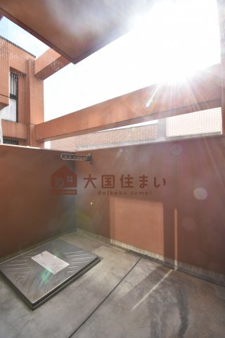 【バルコニー】 | リアンジェ難波