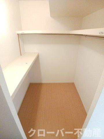レイクサイドパレスＡの収納