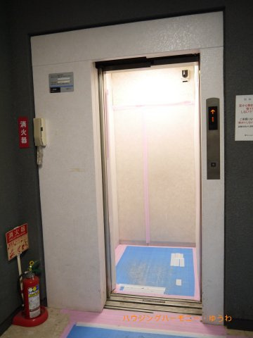 【その他共用部分】 | 堤マンション | EVホール。あるとやっぱり便利です。
