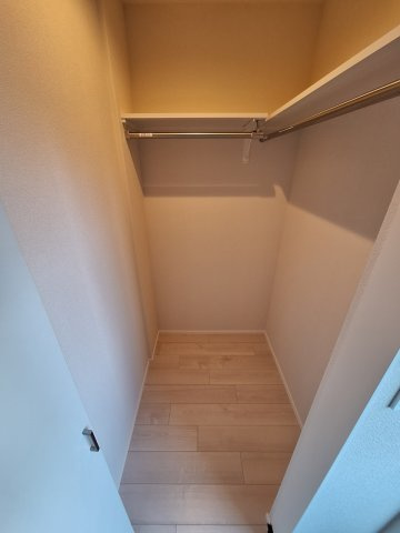 秋風の収納|★ウォークインクローゼット★