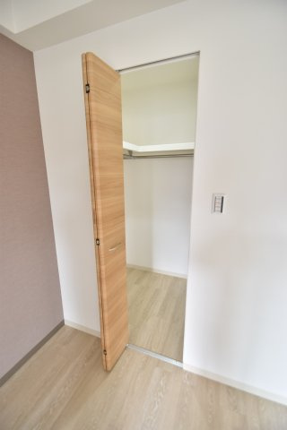 大阪市城東区新喜多２丁目の賃貸マンションの収納