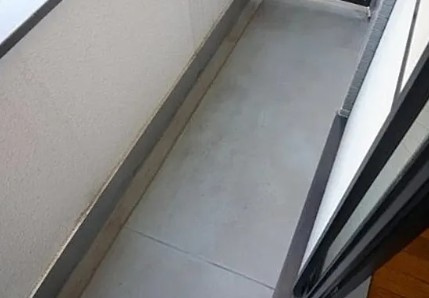 クレストヒルズのバルコニー|※別部屋参考写真