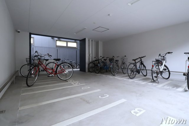 【その他共用部分】 | プレサンス鶴舞パーク＆ステーション | 駐輪場です