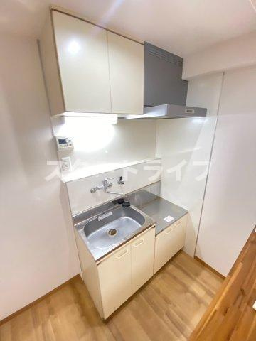 大阪市東淀川区東中島４丁目の賃貸マンションのキッチン