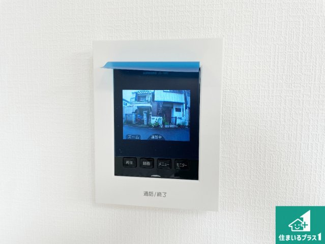 ■川西市加茂　新築一戸建ての防犯設備|カラーモニターインターホン！声だけでなく来訪者の姿や顔がモニターで確認できるので、小さなお子様がいらっしゃるご家庭でも安心できます！
