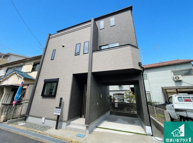 ■川西市加茂　新築一戸建ての外観|安心の10年保証！外観を美しく保ち、雨水で汚れを落とします！気になることがありましたら、お気軽にお問い合わせください！
