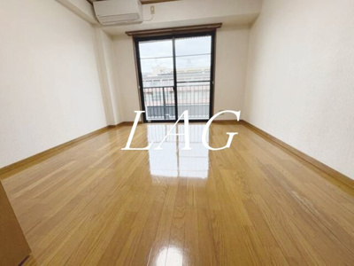 【居間・リビング】 | ミハルヒルズ | 洋室のお部屋です。