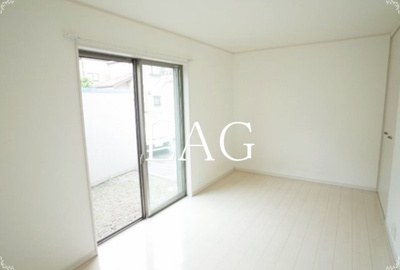 【居間・リビング】 | Ｊ－ＣＯＵＲＴ蘇我 | 洋室のお部屋です。