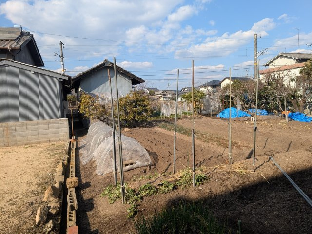 神辺町道上　109.66坪の外観|現況は畑です。