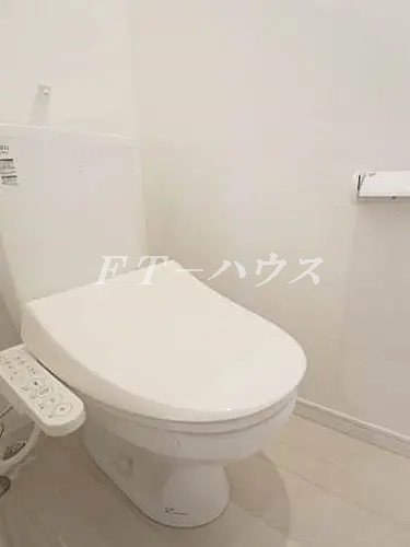 プリモクラッセ幕張ノース　３０１のトイレ