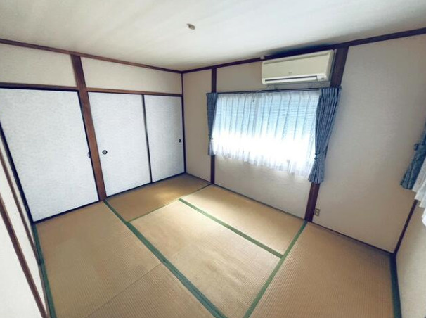 香寺町須加院　中古一戸建ての和室