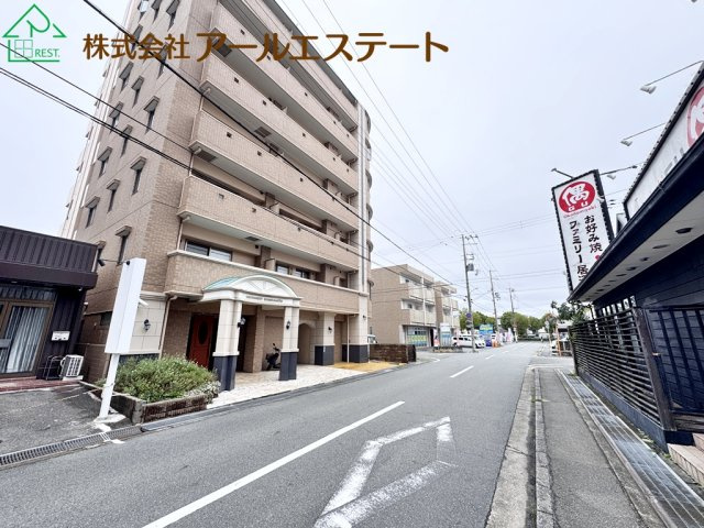 サクラメント駅南大路　　　山陽電鉄「手柄駅」徒歩4分の周辺
