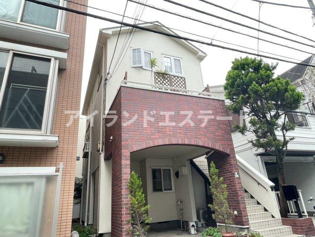 ティーセン邸　通風良好　バストイレ別　独立洗面台