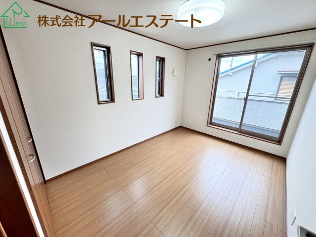 姫路市大善町　　JR「東姫路駅」徒歩12分の寝室