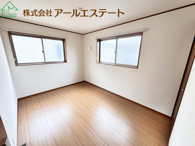 姫路市大善町　　JR「東姫路駅」徒歩12分の洋室