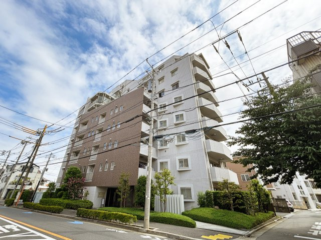 D‘クラディア平井ルミナージュ　6階　角　部屋　リ　フォーム済の外観