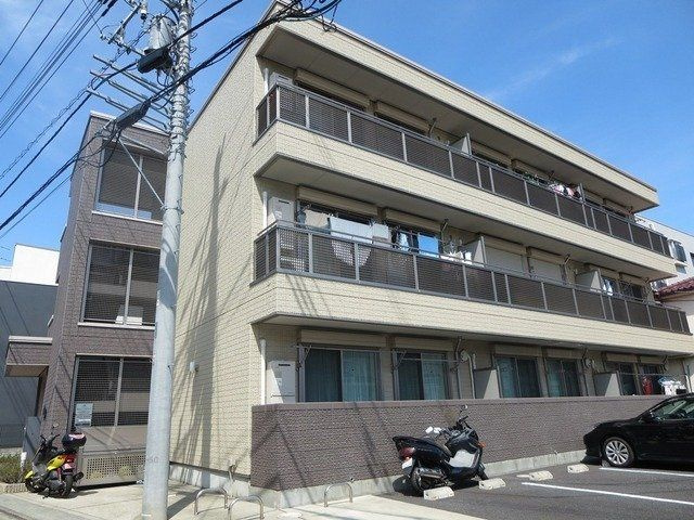 グランソレアードの外観