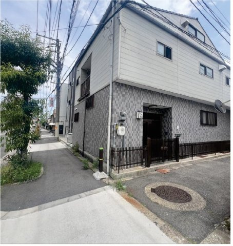 【前面道路含む現地写真】