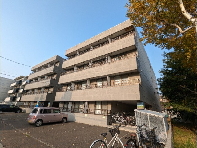 ベルファーレ前田