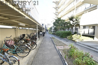 屋根付き駐輪場