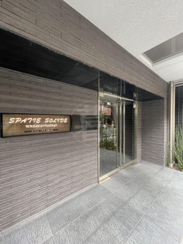 スパシエソリデ武蔵小杉のエントランス