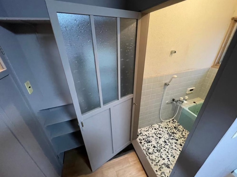 東垂水３丁目　中古戸建　収益の浴室
