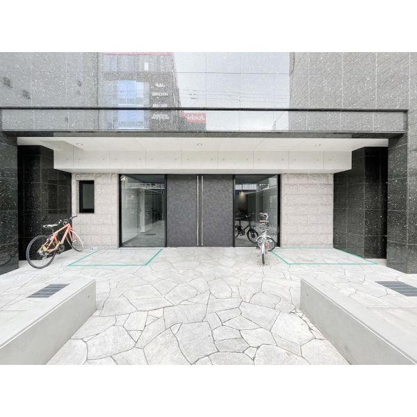 S-RESIDENCE日本橋Qualierのエントランス