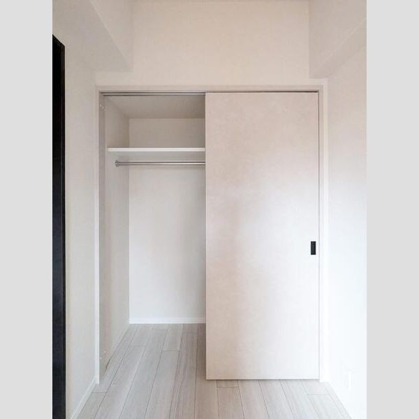 S-RESIDENCE難波西alterの収納