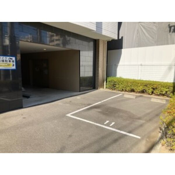 SEST新大阪(セスト シンオオサカ)の駐車場