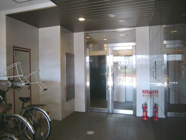 Ｔ’ｓ ＣＵＢＥ ＺＥＲＯのエントランス