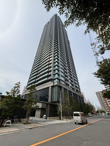 シエリアタワー大阪堀江の外観