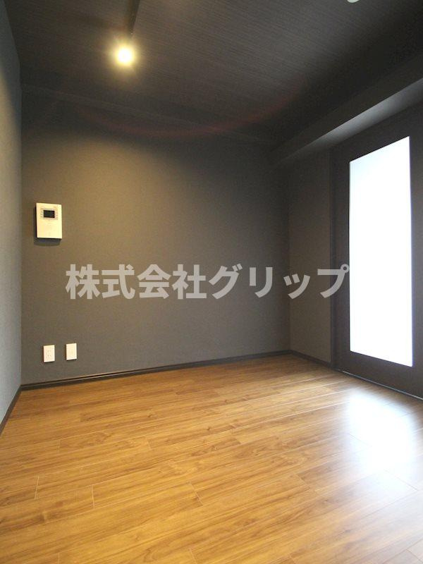 ライオンズマンション横浜駅東の居間・リビング