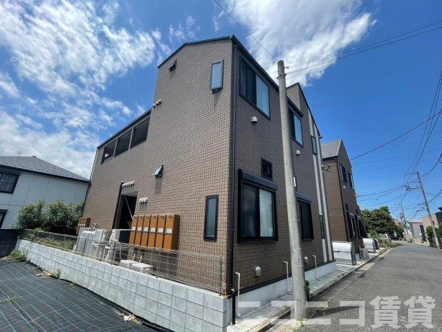 杉並区上高井戸１丁目のアパートの外観