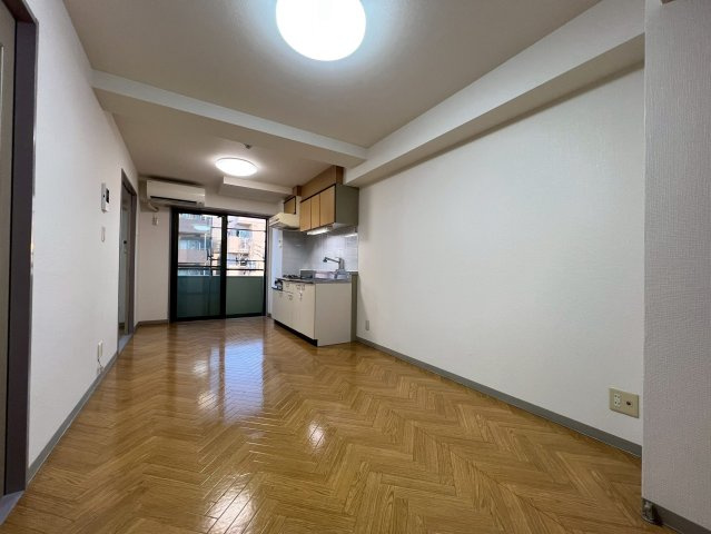 【居間・リビング】 | ベールシャンテ南長崎 | 別号室の写真です