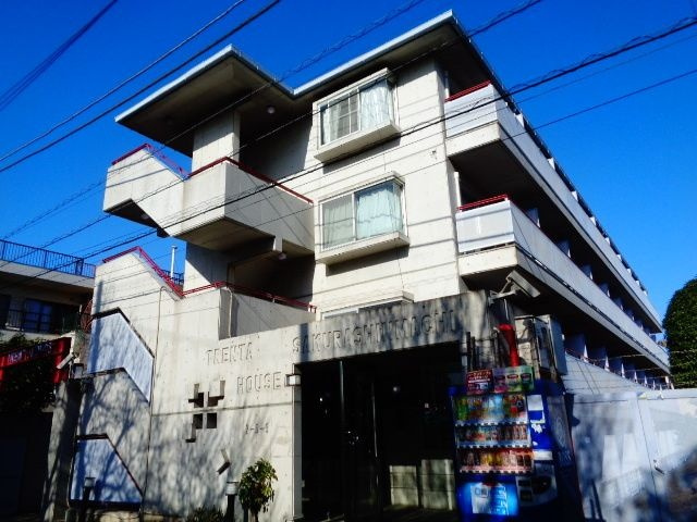 トレンタハウス桜新町の外観|落ち着いた雰囲気の外観です