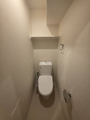 Mader Zeroのトイレ|落ち着いた色調のトイレです