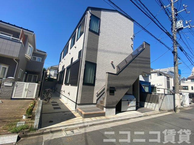 中野区丸山２丁目のアパートの外観|

