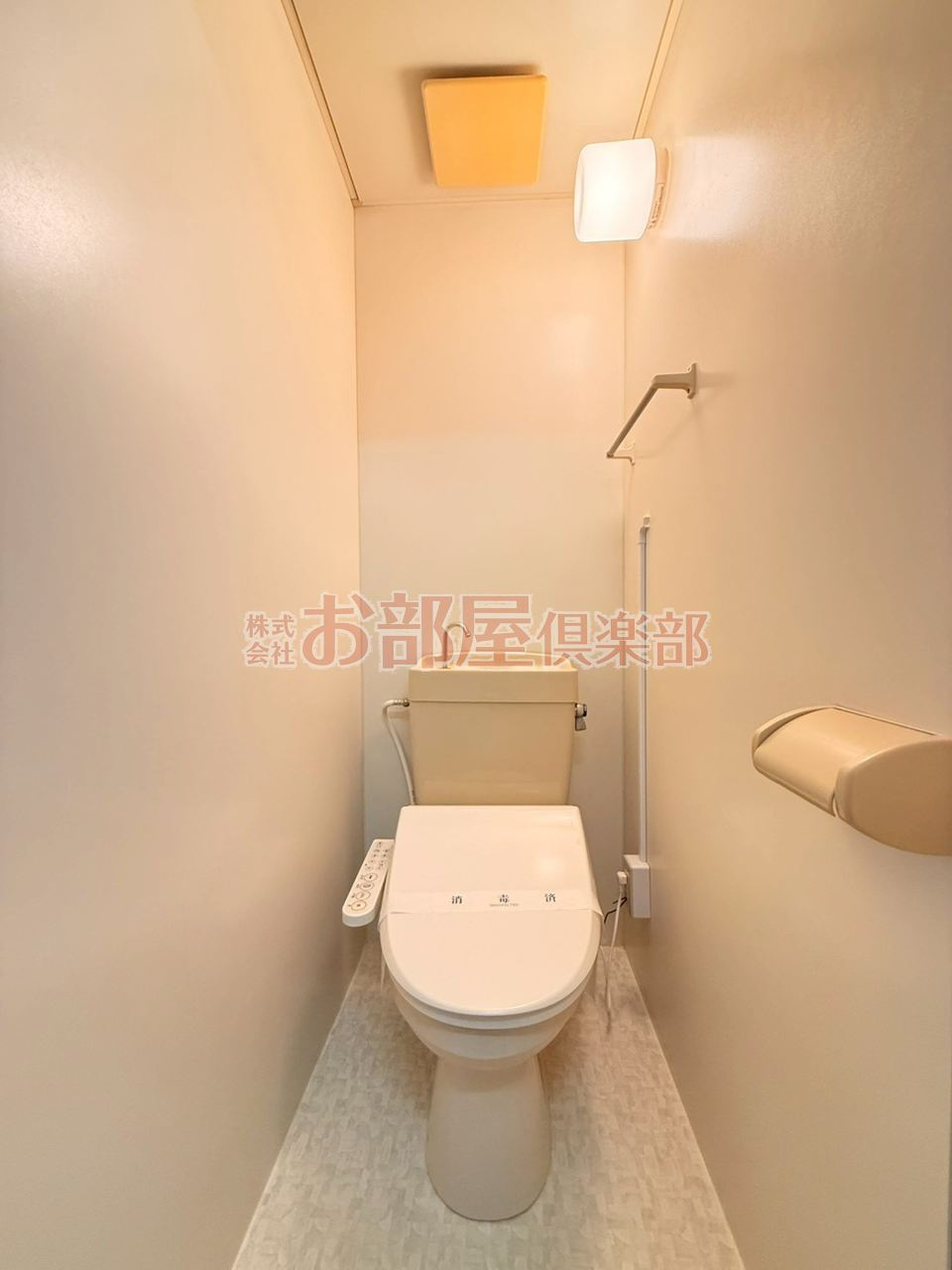 レジデンス幸Aのトイレ|ゆったりとした空間のトイレです