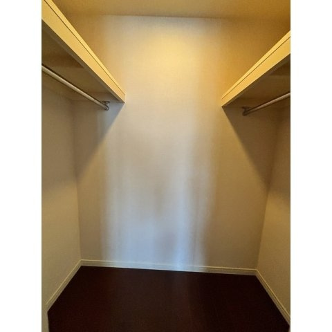 グランスイート明石町の収納