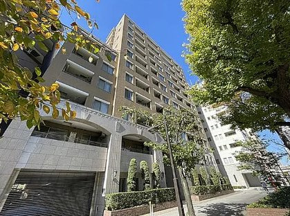 グランスイート明石町の外観
