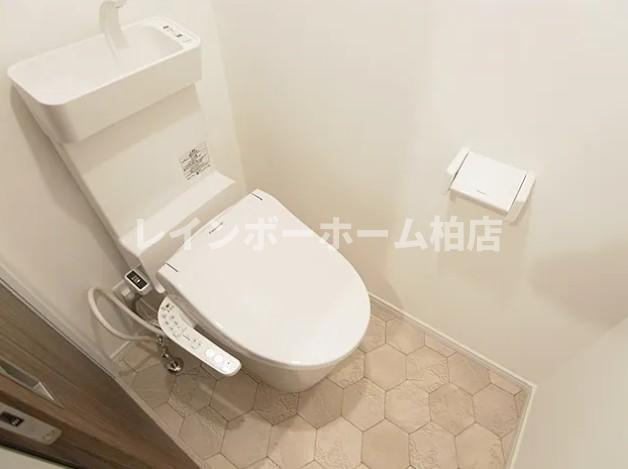 特典：仲介手数料が無料です!!のトイレ|温水洗浄便座です