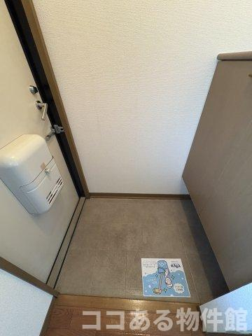 ハイツ中島の玄関