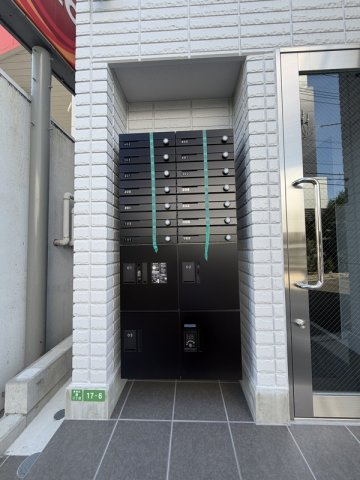【エントランス】 | The Residence Nerima