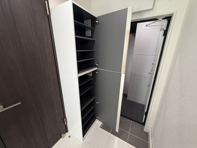 【玄関】 | The Residence Nerima | 同一仕様写真