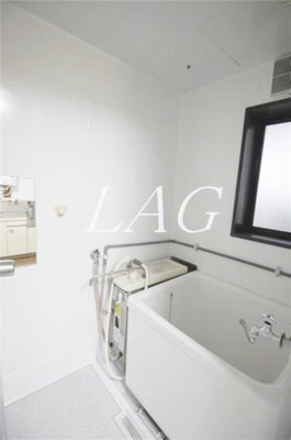 【浴室】 | シティハイムこまざわ | お風呂です。