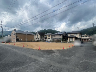 【前面道路含む現地写真】 | 分譲地　岩国市御庄3丁目　2号地