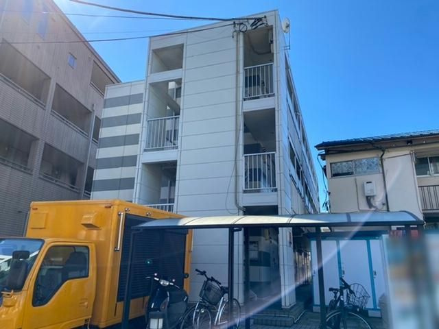レオパレスデンファレの外観