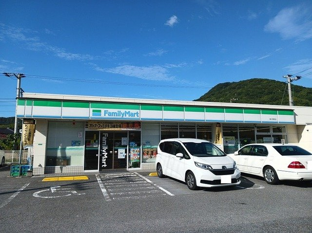 カーサ・フェリーチェ　Ⅰの周辺|ファミリーマート福川南町店まで1200m